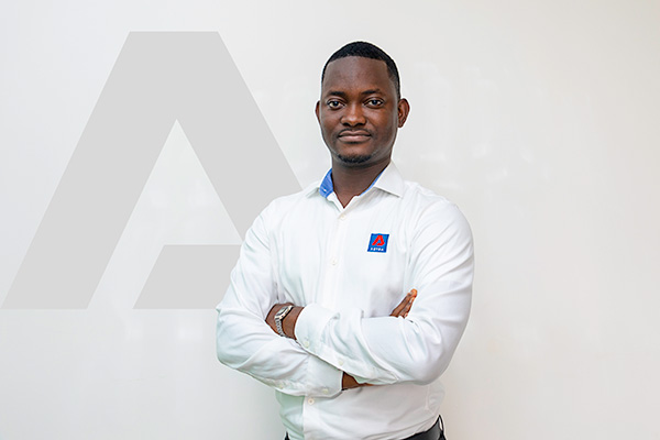 Ebenezer Otumi, Trading and Compliance Assistant