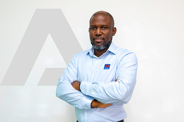 Kwadwo Kwakwa, Operations and Logistics