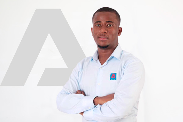 Solomon Bentum, Operations and Logistics Assistant